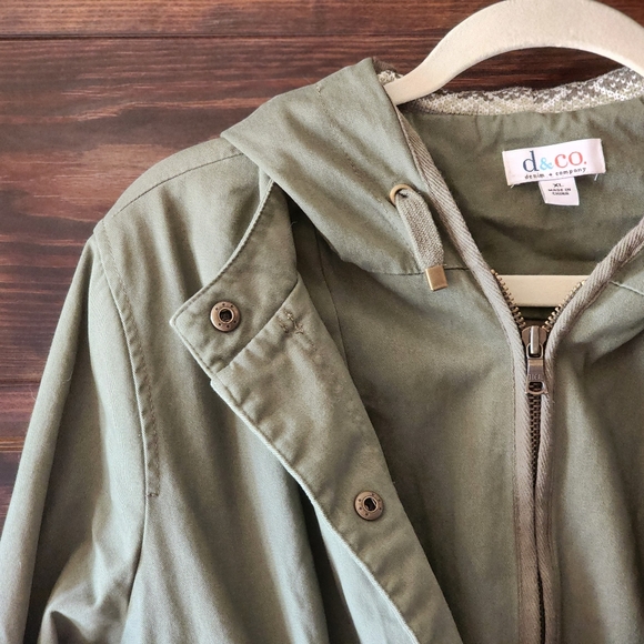 Olive Green Utility Jacket with Hood Snaps & Zipper POCKETS Size XL EUC - Picture 9 of 12